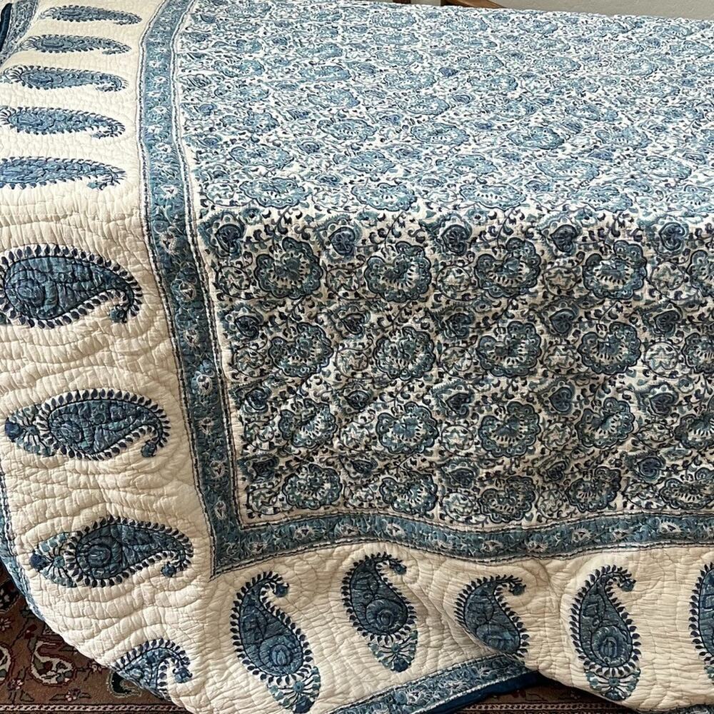 Bedspread Quilt Hand Quilted 93 x 106" Blue & White Paisley Gauze - Picture 4 of 10